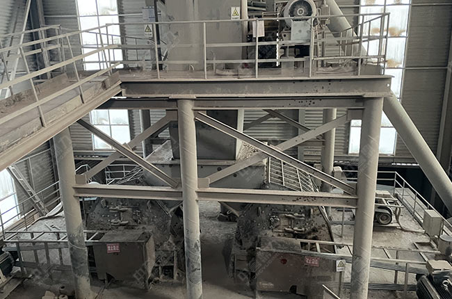 時(shí)產(chǎn)600噸石子生產(chǎn)線二級(jí)破碎設(shè)備