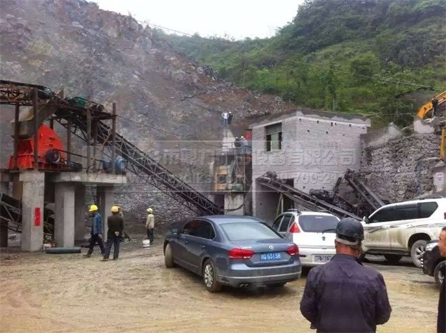 �r�a300��ʯ��ʯ���a���͑�����