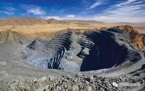 ����¶��V�_(k��i)���O(sh��)Ӌ(j��)