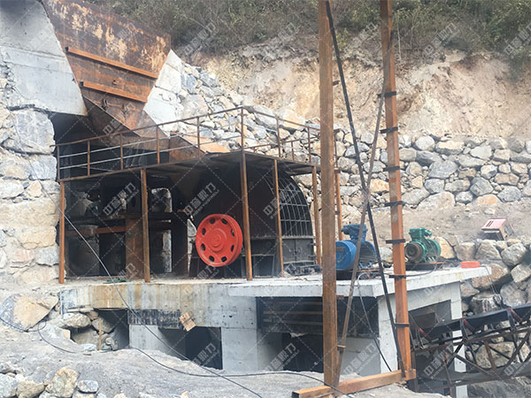 �r(sh��)�a(ch��n)100����ʯ�C(j��)