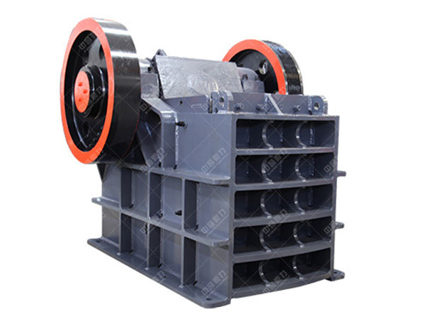 �����r����C(j��)