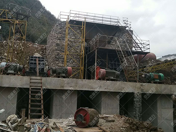 ���N����ʯ�C���b