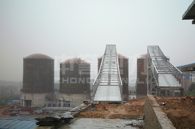 �����S���\��ˮ���r(sh��)�a(ch��n)1500��ɰʯ���a(ch��n)��